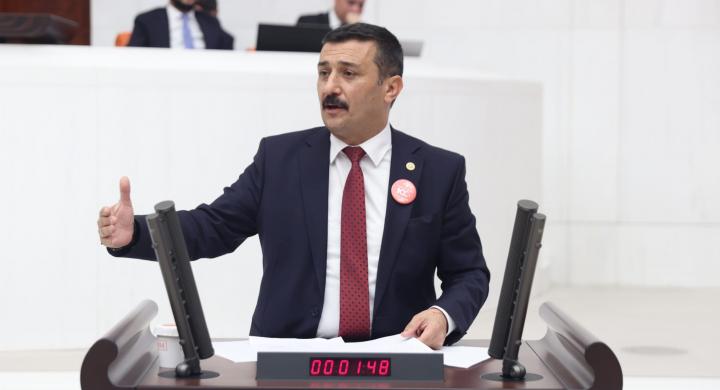 TÜRKOĞLU BAKAN TEKİNİ SORU YAĞMURUNA TUTTU.