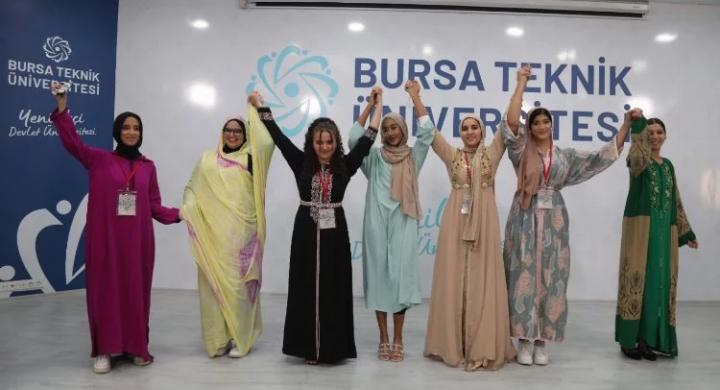 BTÜ'de Fas rüzgârı