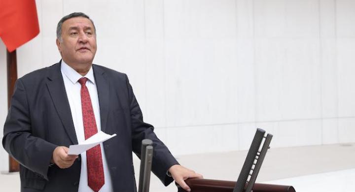 CHP NİĞDE MİLLETVEKİLİ ÖMER FETHİ GÜRER, ÖZEL YETENEKLİ ÖĞRENCİLERİ MECLİS GÜNDEMİNE TAŞIDI