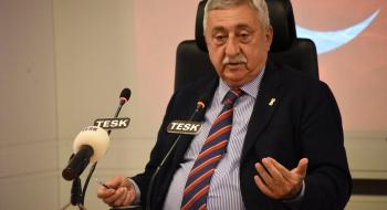 PALANDÖKEN, “SON 3 YILDA 250 VATANDAŞIMIZI SAHTE ALKOLDEN KAYBETTİK”