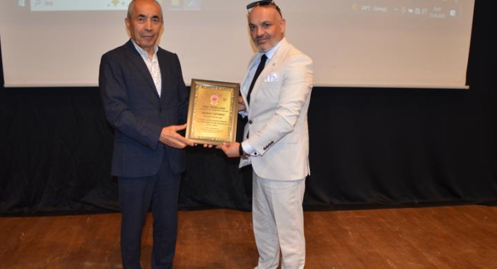 22.TÖK (TÜRKİYE’YE ÖNEM KATANLAR) ÖDÜL TÖRENİNDE MURAT ÇITIRGI’YA ÖDÜL