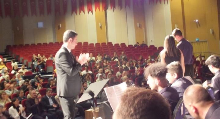 Erzurum'da Unutulmaz Türk Halk Müziği Gecesi