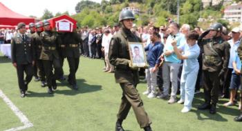 Şehit Er  Ahmet Saygın yapılan törenle Yığılca'da toprağa verildi