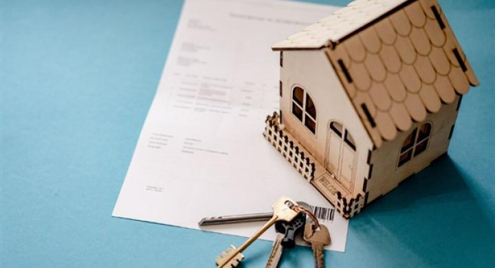 Fahiş fiyat artışı yapan emlakçıya 100 bin TL ceza kesildi