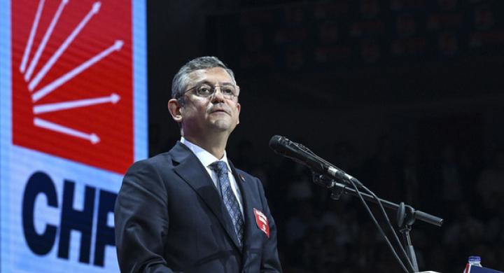 CHP Genel Başkanı Özel, Mudanya’daki kutlama törenine katıldı