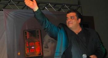 Kafuli Balık Restoranı’nda Yılbaşı Coşkusu: Ömer Danış Sahneye Çıkıyor!