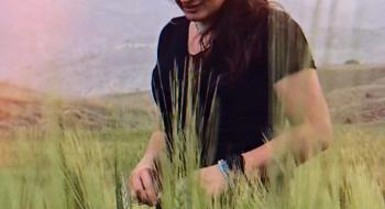 SUZAN KAYNAR KİMDİR?