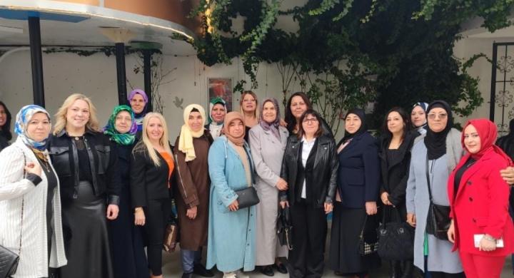 Neriman Yavuz Öncü: İş Dünyasında ve Sosyal Hayatta Kadının Gücünü Temsil Eden Bir Lider