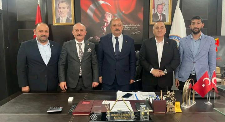 BBP Terme İlçe Başkanı Gürol Özen, Salıpazarı Belediye Başkanı Rafaettin Karaca’yı Ziyaret Etti